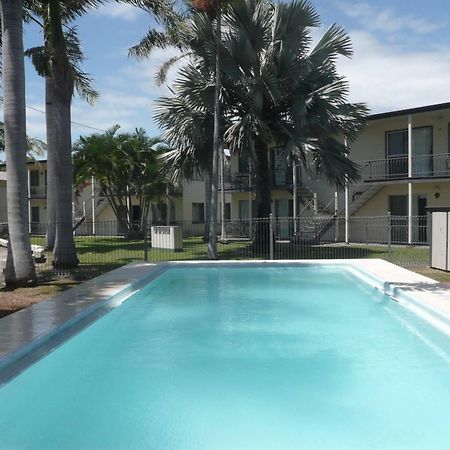 Ocean Breeze Apartments Bowen Extérieur photo